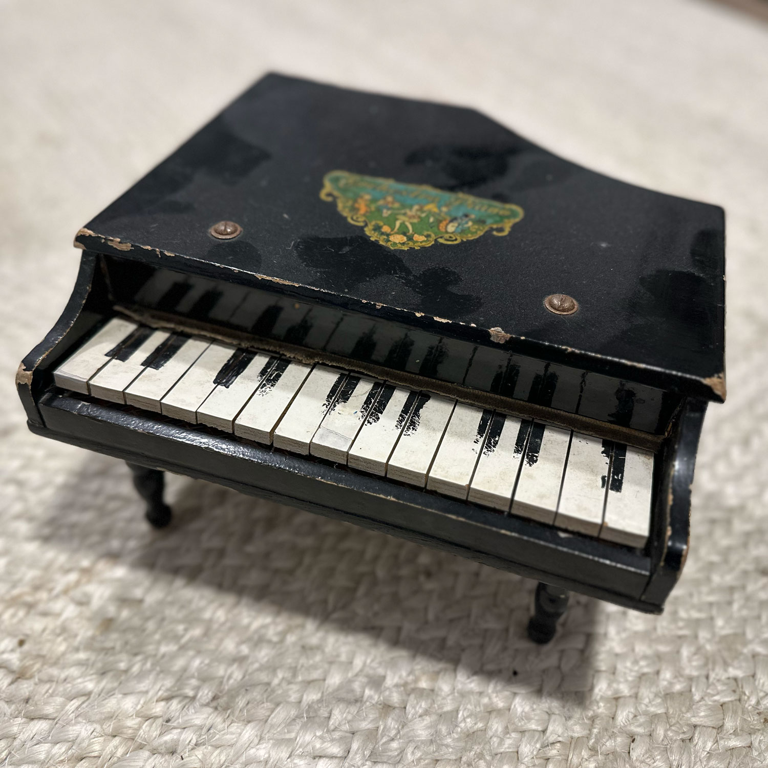 old-piano